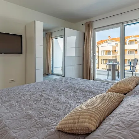 Tammy Hotel *